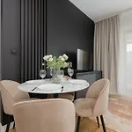 Apartman Cozy With Air Conditioner And Parking By Renters *