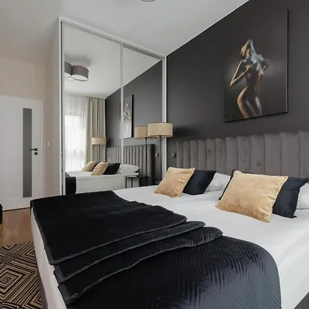 Apartament Cozy With Air Conditioner And Parking By Renters