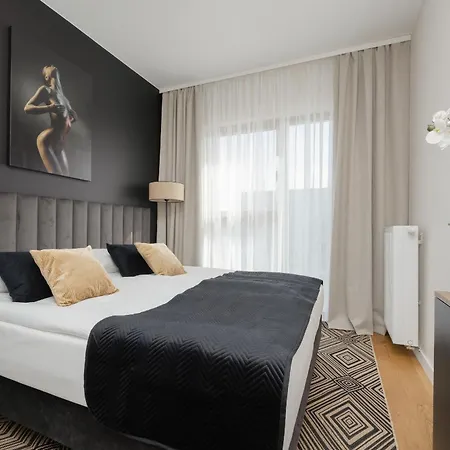 Cozy With Air Conditioner And Parking By Renters