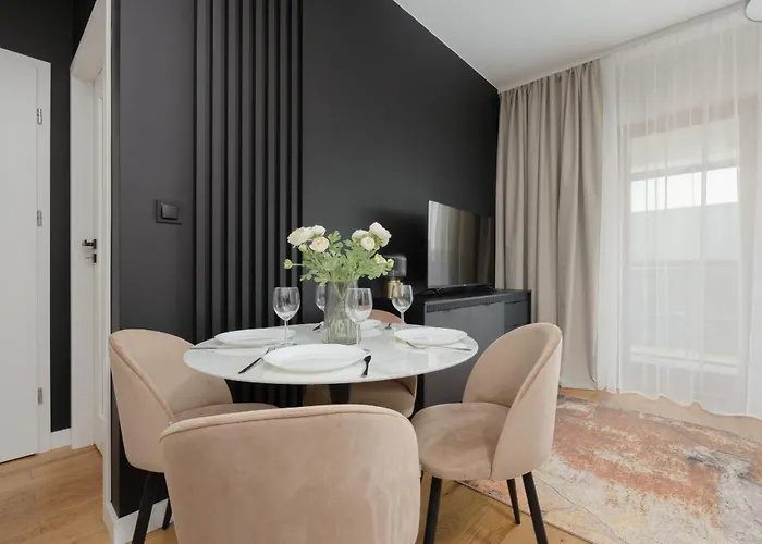 Lejlighed Cozy With Air Conditioner And Parking By Renters *